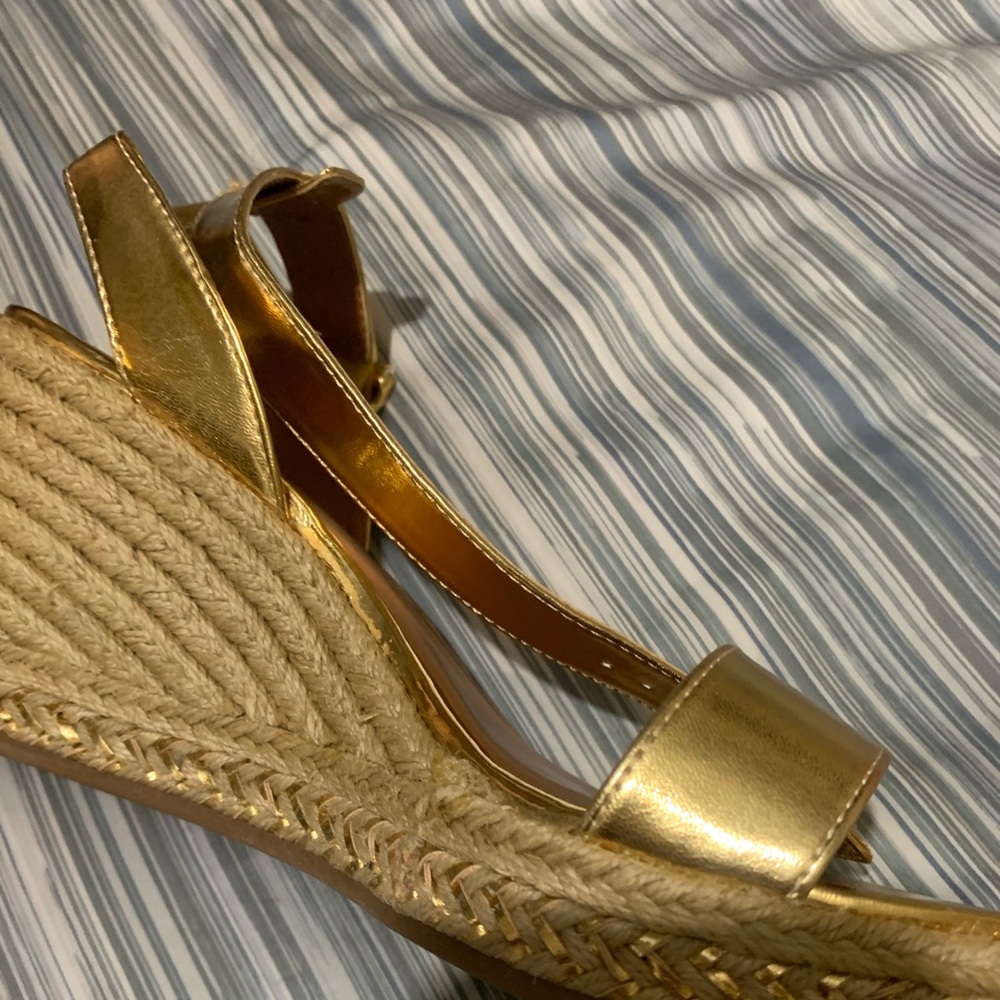 Lily Pulitzer shoes - Picture 3 of 5
